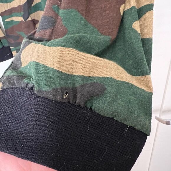 Eighty Eight Medium Long Sleeve Embroidered Astronaut Spaceman Camouflage Green - Picture 7 of 7